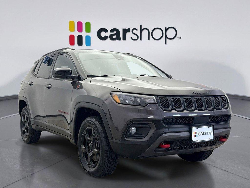 used 2024 Jeep Compass car, priced at $25,199