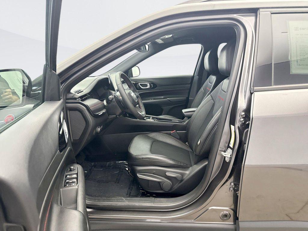 used 2024 Jeep Compass car, priced at $25,199