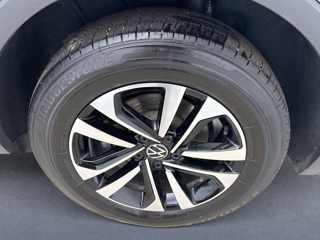 used 2024 Volkswagen Tiguan car, priced at $24,998
