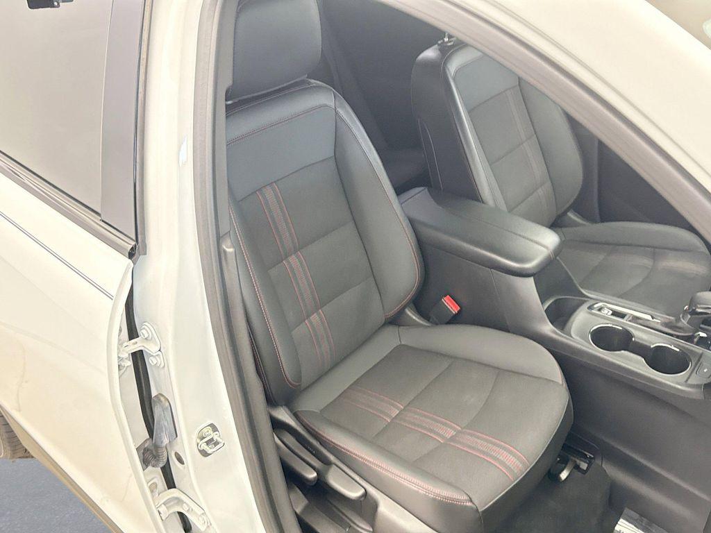 used 2022 Chevrolet Equinox car, priced at $21,997