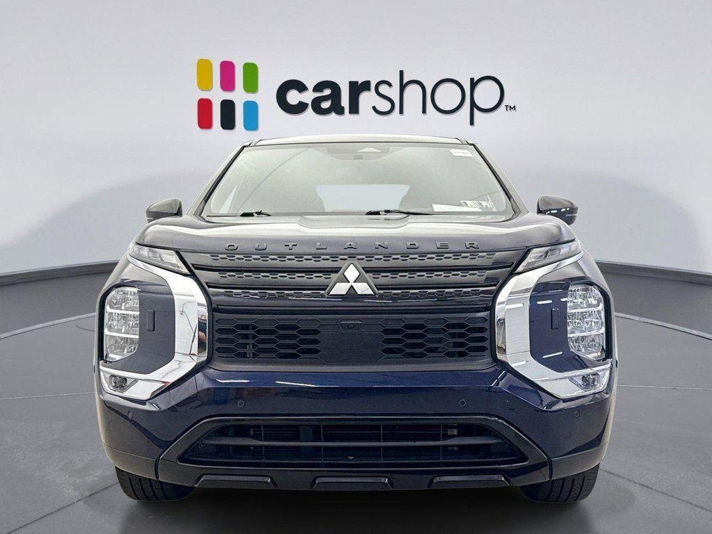 used 2022 Mitsubishi Outlander car, priced at $24,999