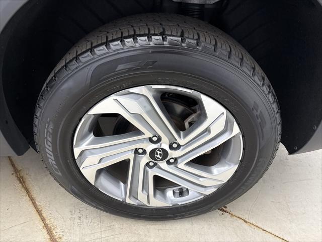 used 2023 Hyundai Santa Fe car, priced at $25,899