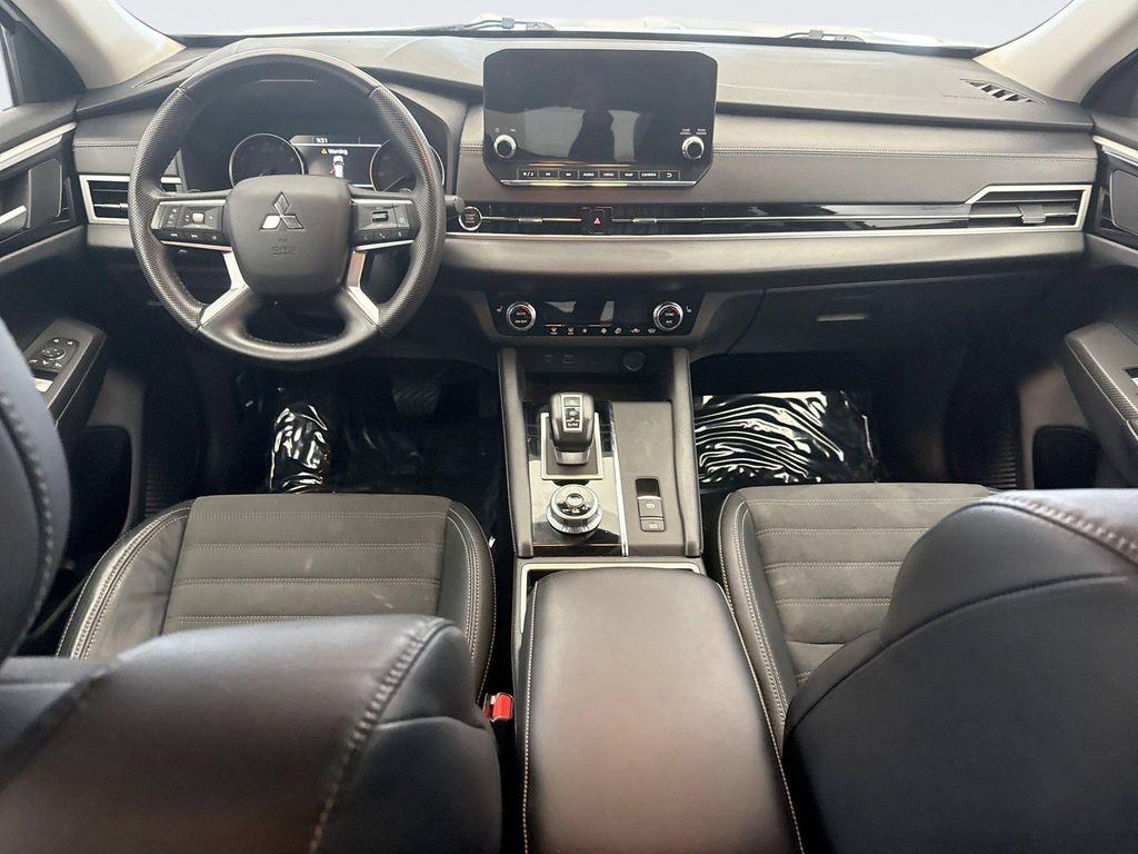 used 2023 Mitsubishi Outlander car, priced at $24,099