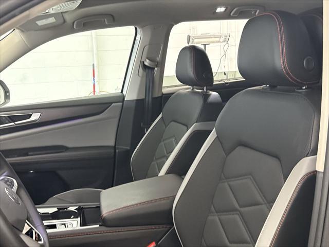 used 2024 Volkswagen Atlas car, priced at $43,000