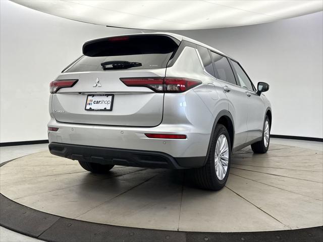 used 2024 Mitsubishi Outlander car, priced at $26,900