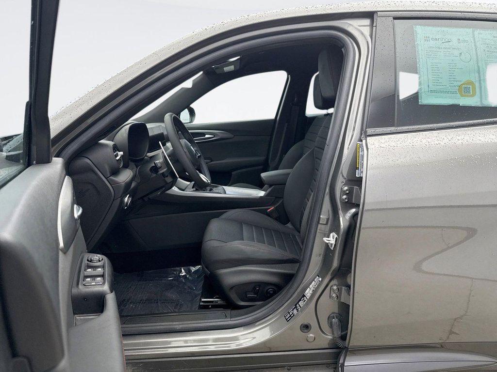 used 2024 Dodge Hornet car, priced at $24,197