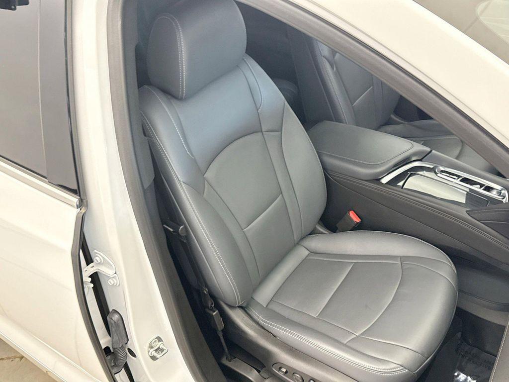used 2024 Buick Enclave car, priced at $31,799