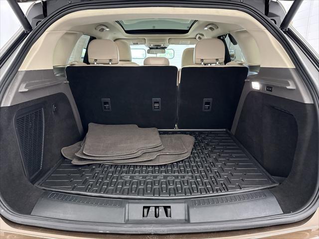used 2022 Lincoln Corsair car, priced at $26,896