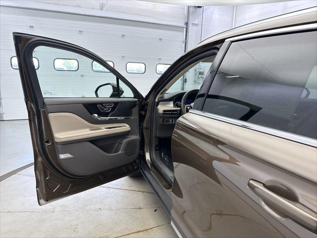 used 2022 Lincoln Corsair car, priced at $26,896