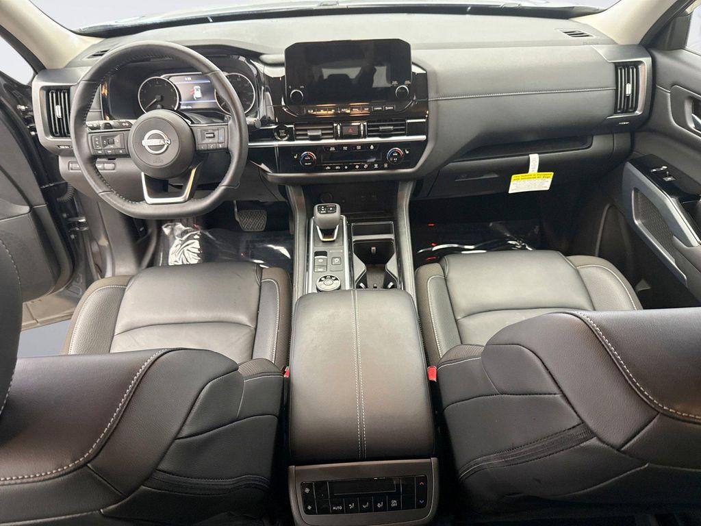used 2025 Nissan Pathfinder car, priced at $41,099