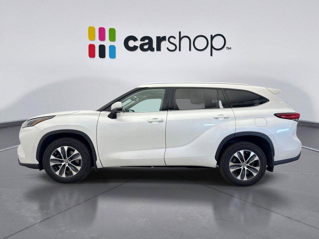 used 2021 Toyota Highlander car, priced at $30,150