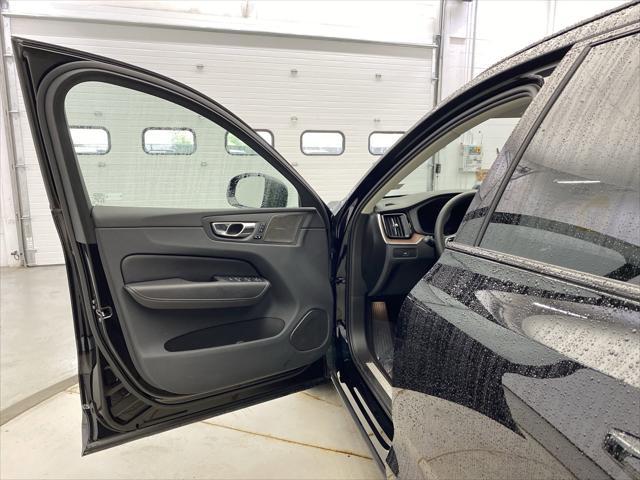 used 2023 Volvo XC60 car, priced at $44,899