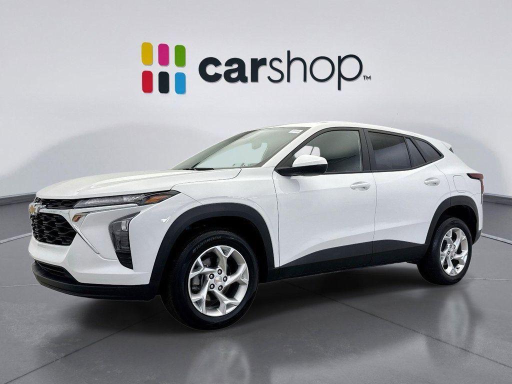 used 2025 Chevrolet Trax car, priced at $21,798