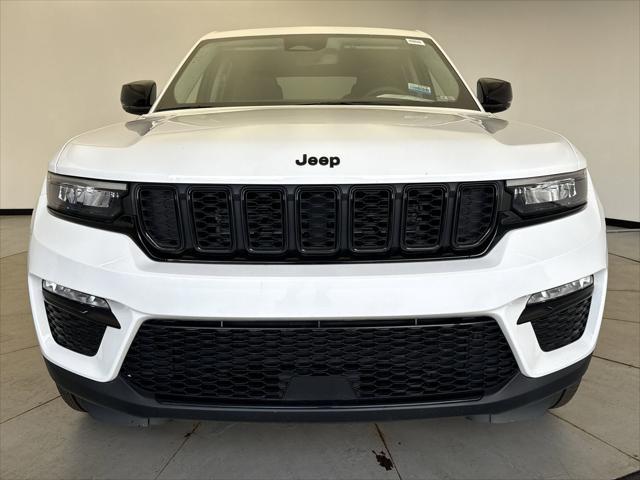used 2023 Jeep Grand Cherokee car, priced at $34,399