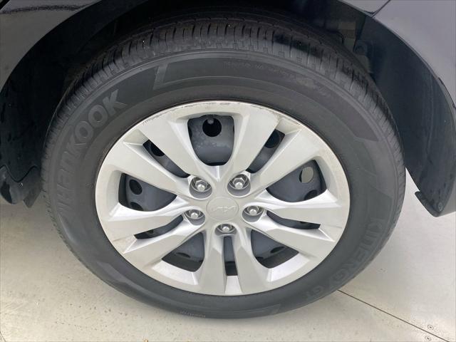 used 2022 Kia Soul car, priced at $16,999