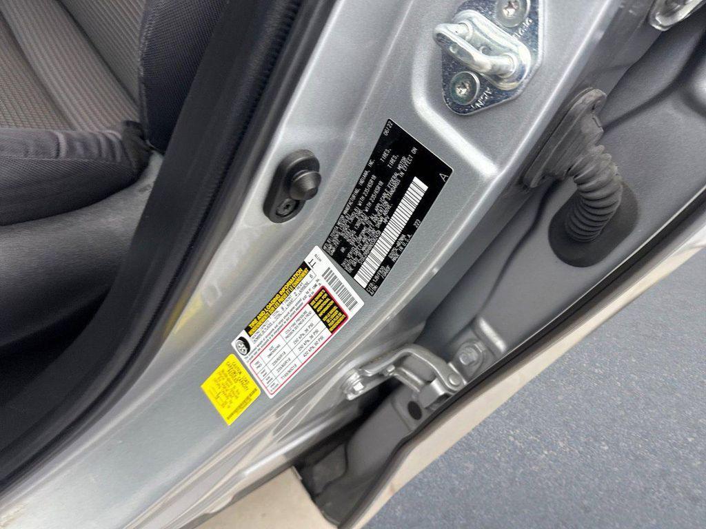 used 2022 Toyota Highlander car, priced at $32,398
