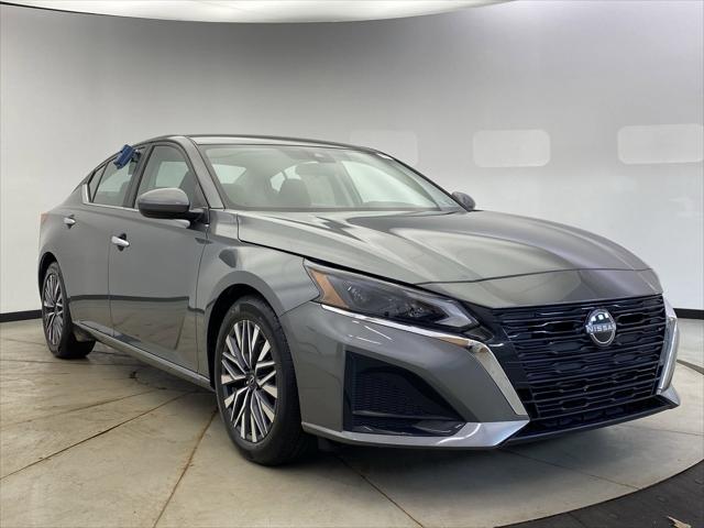 used 2023 Nissan Altima car, priced at $19,449