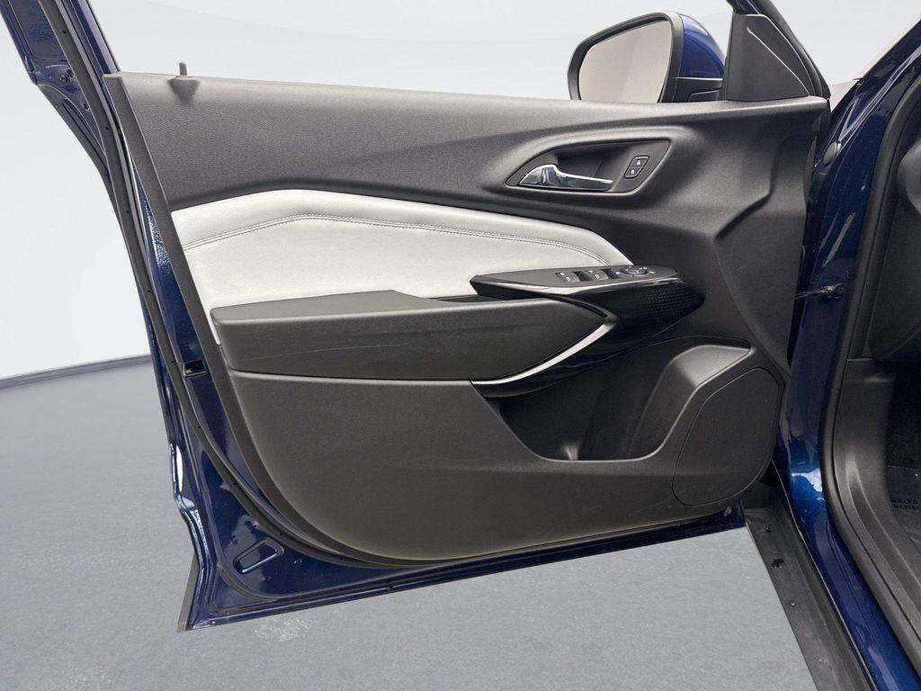 used 2024 Chevrolet Trax car, priced at $21,798