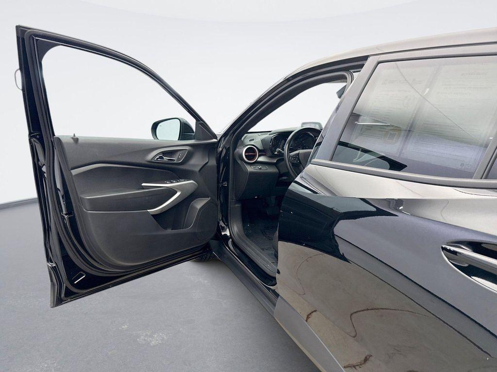 used 2024 Chevrolet Trax car, priced at $21,798