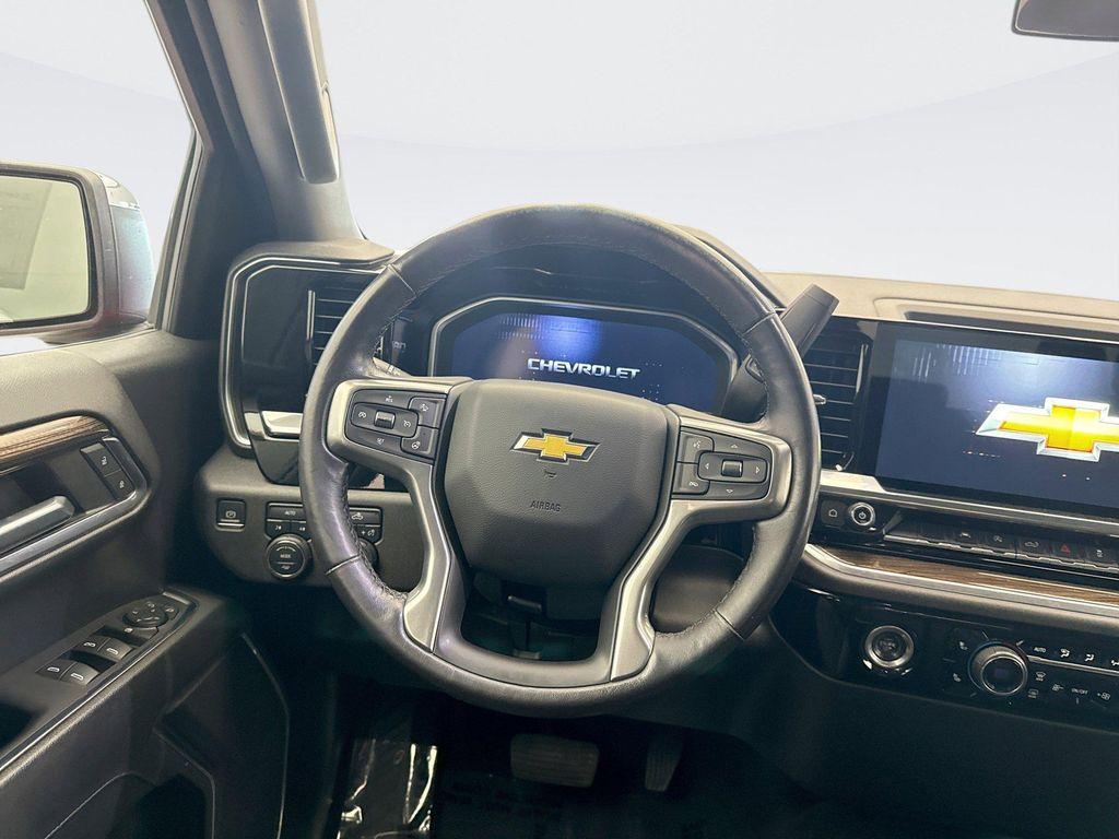 used 2022 Chevrolet Silverado 1500 car, priced at $32,898