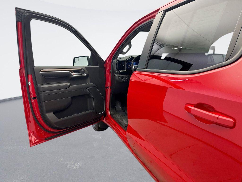 used 2022 Chevrolet Silverado 1500 car, priced at $32,898