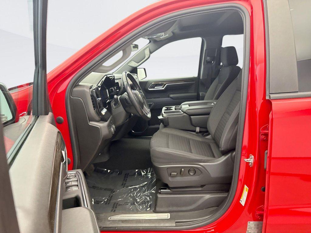 used 2022 Chevrolet Silverado 1500 car, priced at $32,898