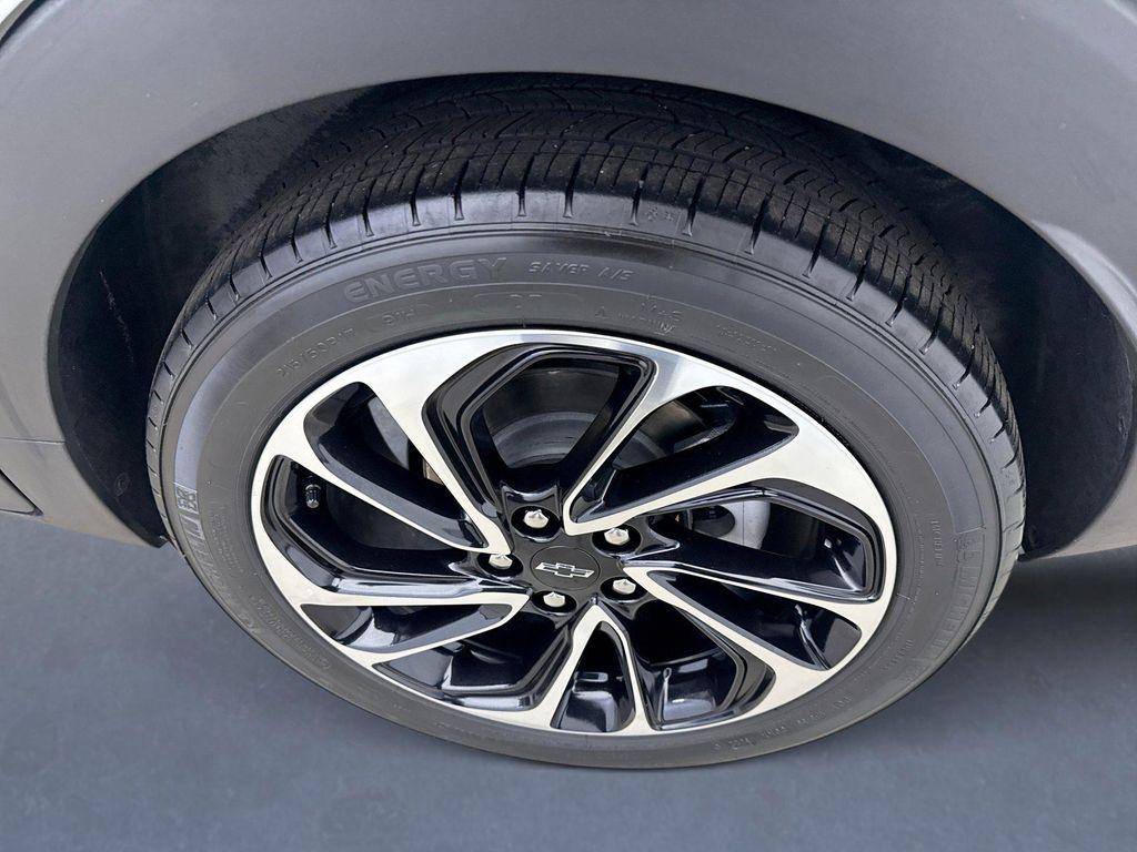 used 2023 Chevrolet Bolt EUV car, priced at $19,950