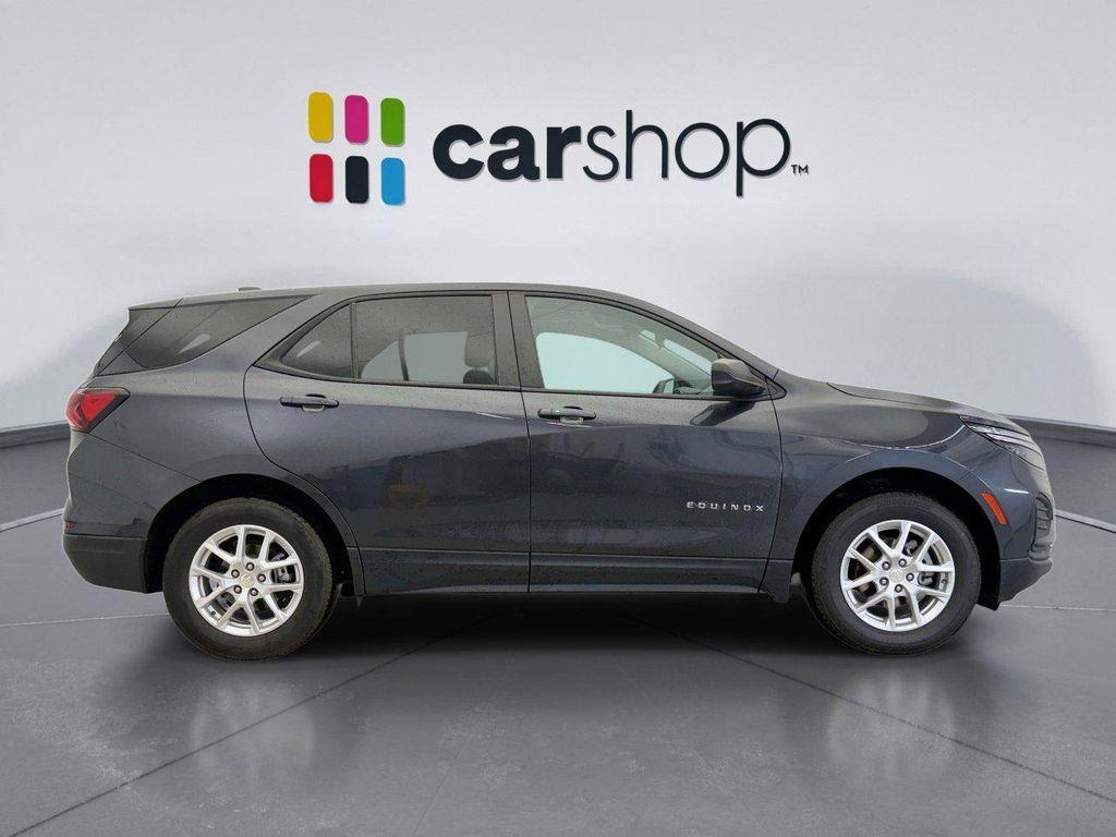 used 2022 Chevrolet Equinox car, priced at $21,199