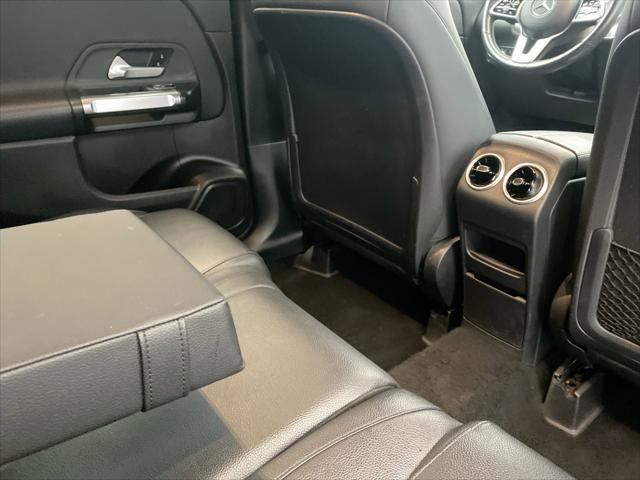 used 2020 Mercedes-Benz GLB 250 car, priced at $25,897