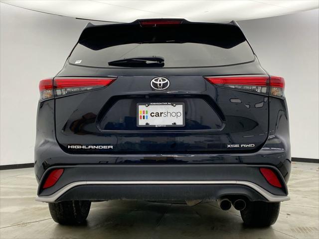 used 2022 Toyota Highlander car, priced at $35,550