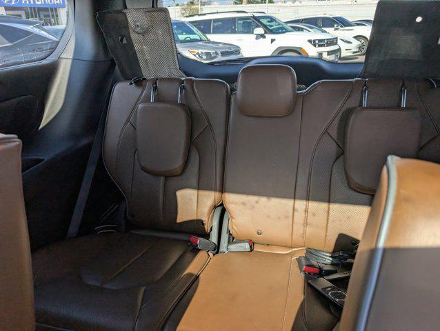 used 2020 Chrysler Pacifica Hybrid car, priced at $25,301