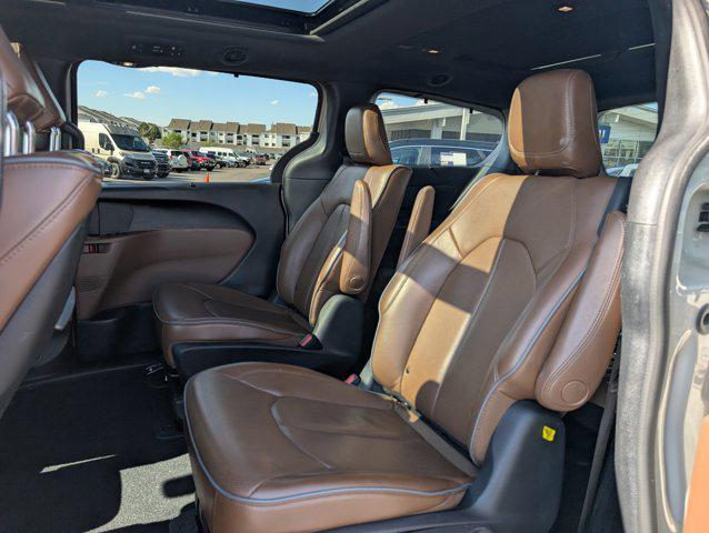 used 2020 Chrysler Pacifica Hybrid car, priced at $25,301