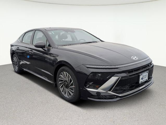 new 2025 Hyundai Sonata Hybrid car, priced at $31,947