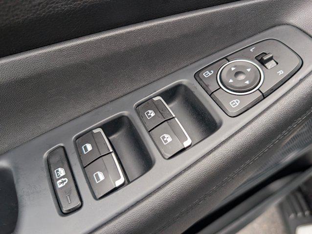 used 2022 Hyundai Santa Fe car, priced at $25,114