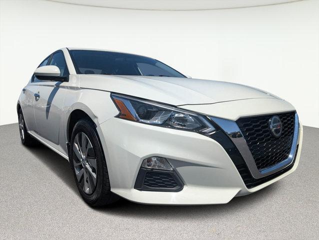 used 2020 Nissan Altima car, priced at $13,152