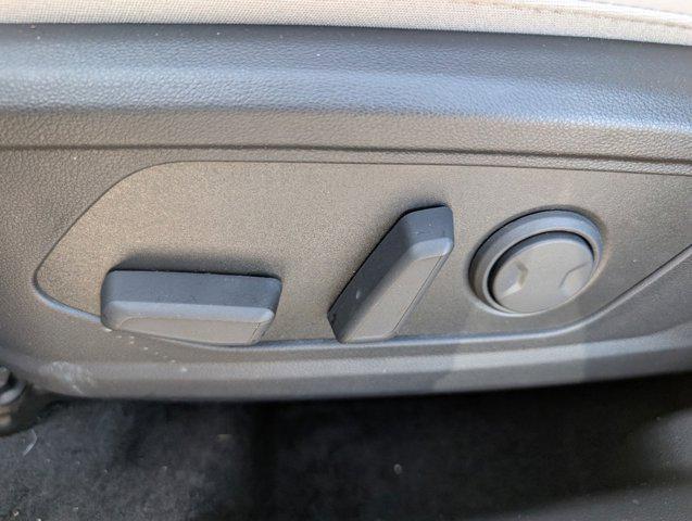 new 2025 Hyundai TUCSON Hybrid car, priced at $37,388