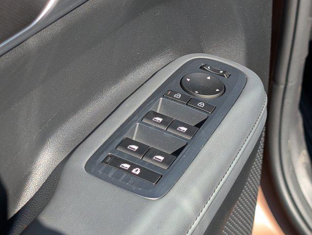 new 2025 Hyundai Santa Fe car, priced at $39,107