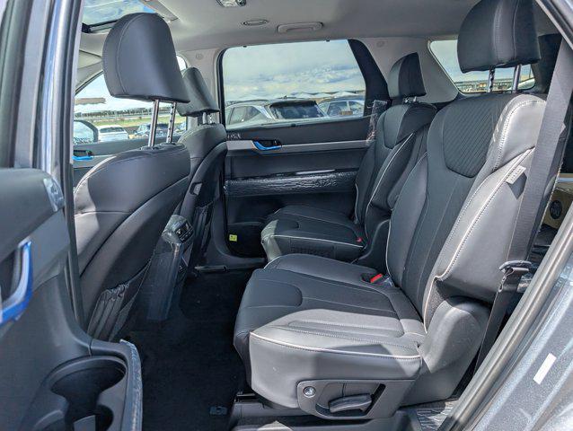 new 2025 Hyundai Palisade car, priced at $44,588