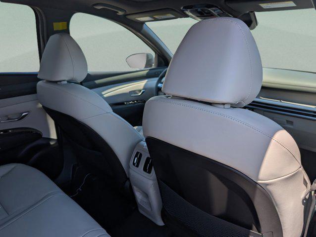 new 2025 Hyundai TUCSON Hybrid car, priced at $41,332