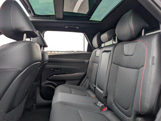 new 2025 Hyundai TUCSON Hybrid car, priced at $39,104