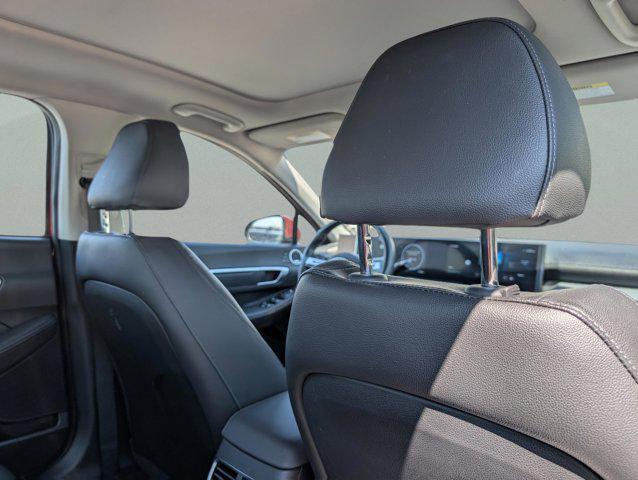 used 2025 Hyundai Sonata Hybrid car, priced at $28,439