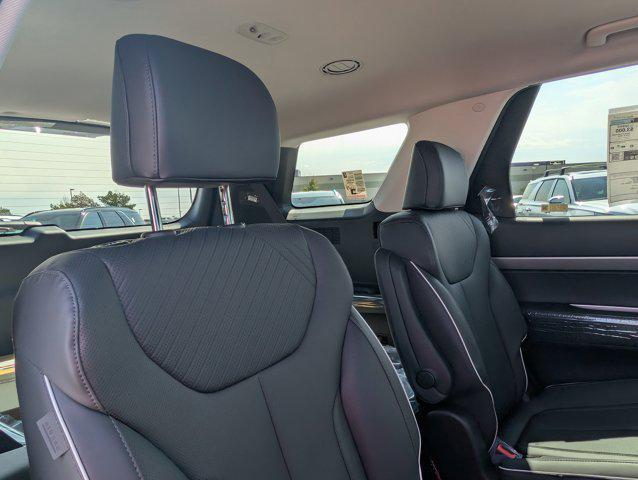 new 2025 Hyundai Palisade car, priced at $41,127