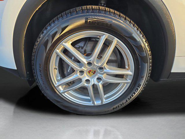 used 2016 Porsche Cayenne car, priced at $21,365