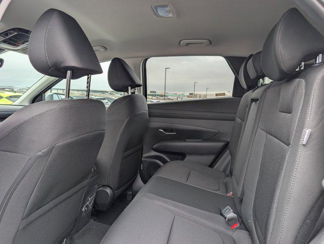 new 2025 Hyundai TUCSON Hybrid car, priced at $33,419