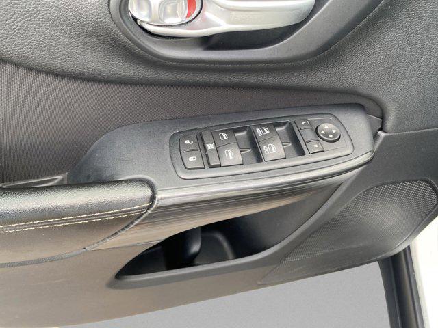 used 2016 Jeep Cherokee car, priced at $12,776