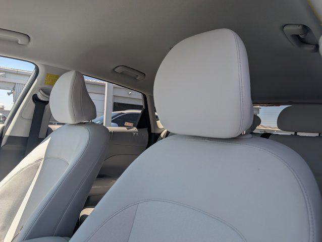 new 2025 Hyundai Kona car, priced at $27,651