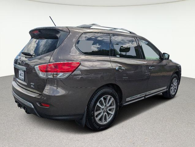 used 2015 Nissan Pathfinder car, priced at $11,123