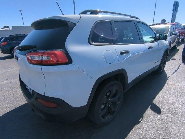 used 2017 Jeep Cherokee car, priced at $12,988