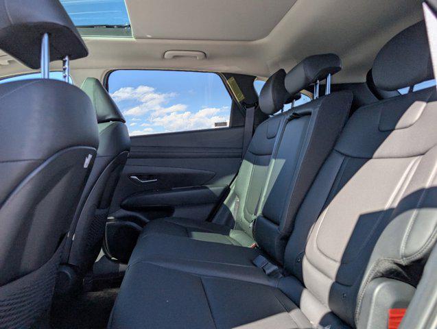 new 2025 Hyundai TUCSON Hybrid car, priced at $37,319