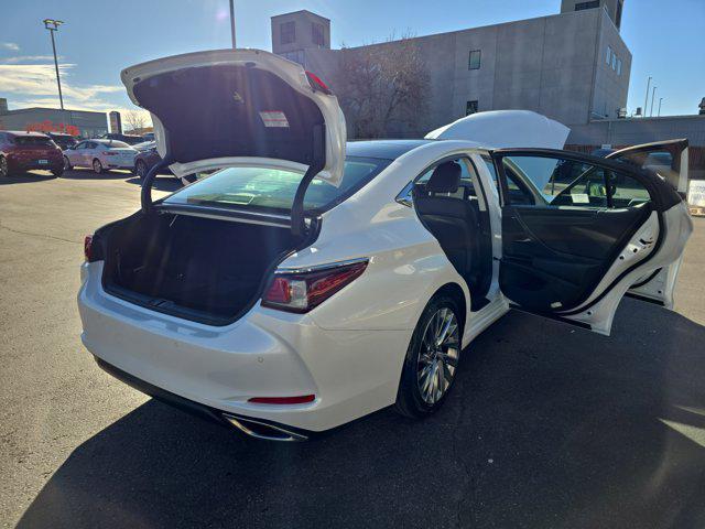 used 2023 Lexus ES 350 car, priced at $43,024